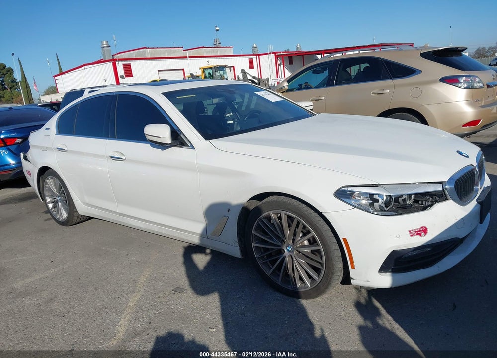 2018 BMW 530E IPERFORMANCE VIN: WBAJA9C55JB251094