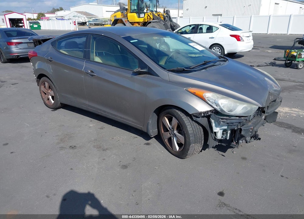 2013 HYUNDAI ELANTRA GLS VIN: 5NPDH4AE4DH316117