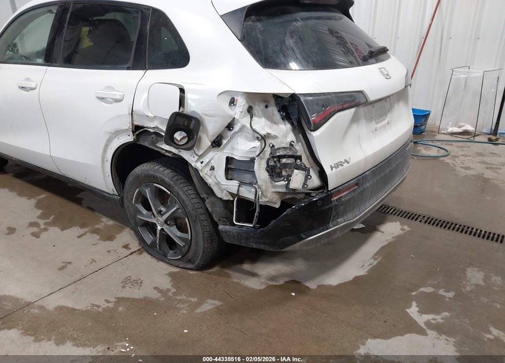 2024 HONDA HR-V AWD EX-L/AWD EX-L W/O BSI VIN: 3CZRZ2H73RM731925