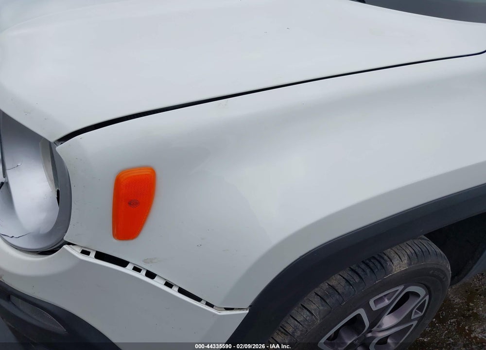 2015 JEEP RENEGADE LIMITED VIN: ZACCJBDT4FPC27396