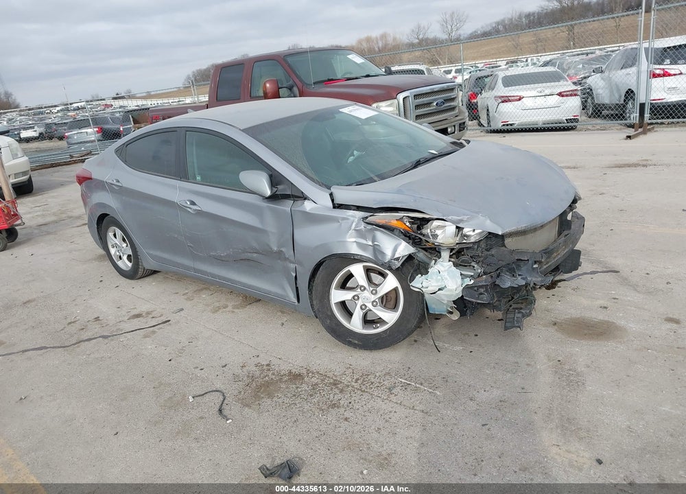 2015 HYUNDAI ELANTRA SE VIN: 5NPDH4AE7FH640777