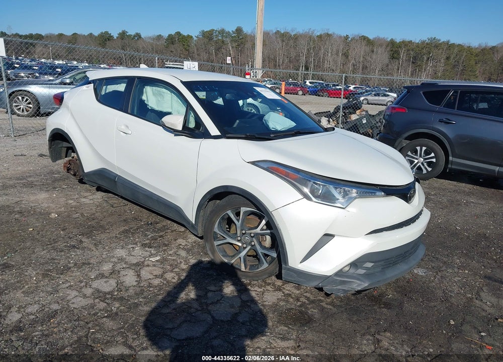 2018 TOYOTA C-HR XLE PREMIUM VIN: NMTKHMBX1JR004476