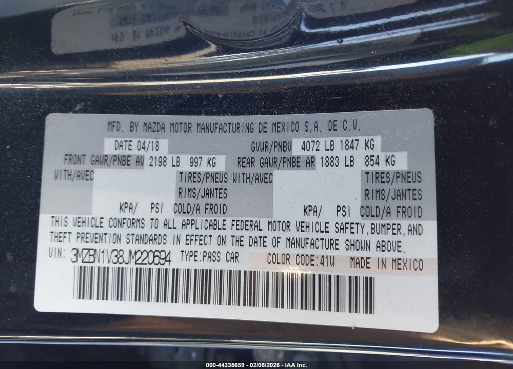 2018 MAZDA 3 TOURING VIN: 3MZBN1V38JM220694