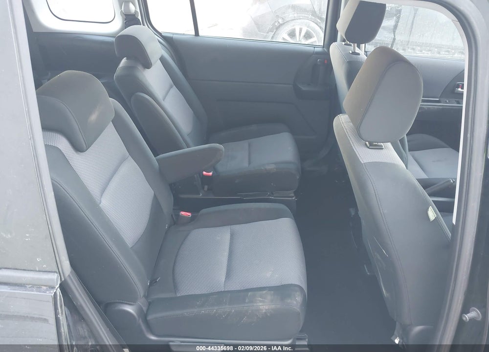 2007 MAZDA 5 SPORT VIN: JM1CR293170147031