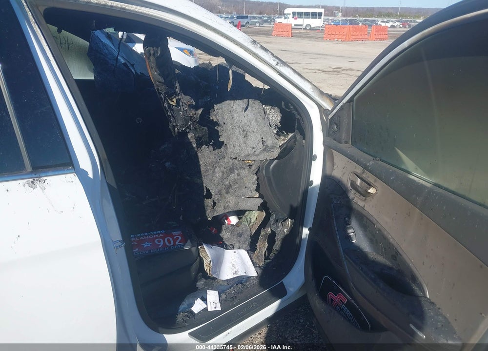 2013 HYUNDAI SANTA FE SPORT VIN: 5XYZT3LB0DG073821