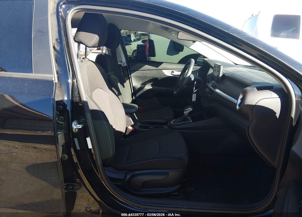 2024 KIA FORTE LXS VIN: 3KPF24ADXRE729835