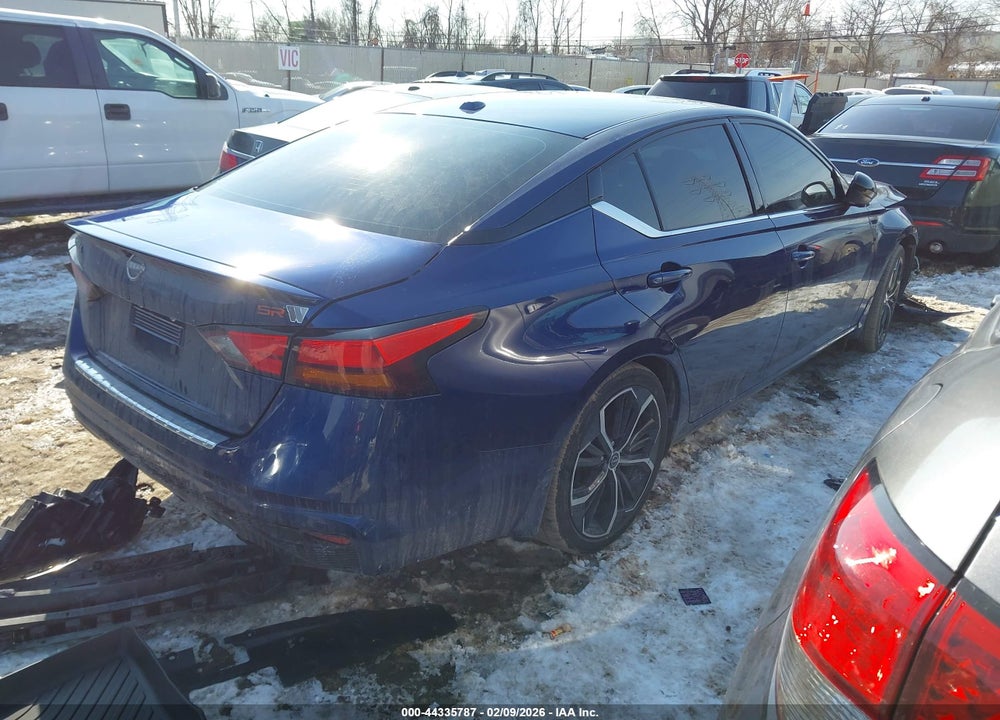 2023 NISSAN ALTIMA SR FWD VIN: 1N4BL4CVXPN408183