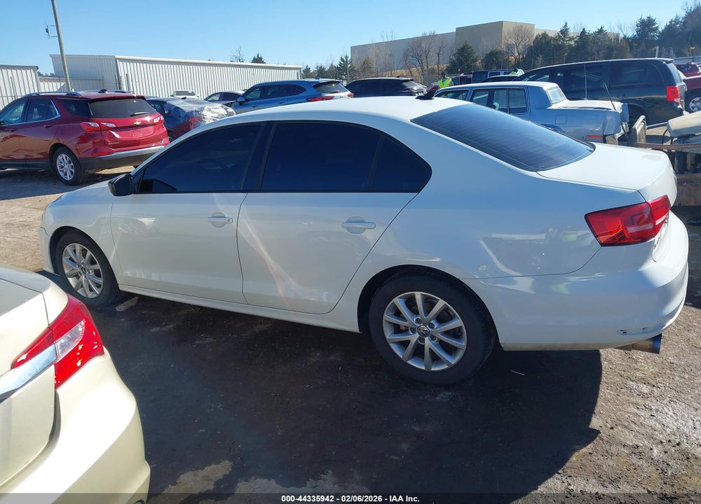 2015 VOLKSWAGEN JETTA 1.8T SE VIN: 3VWD17AJ4FM265599
