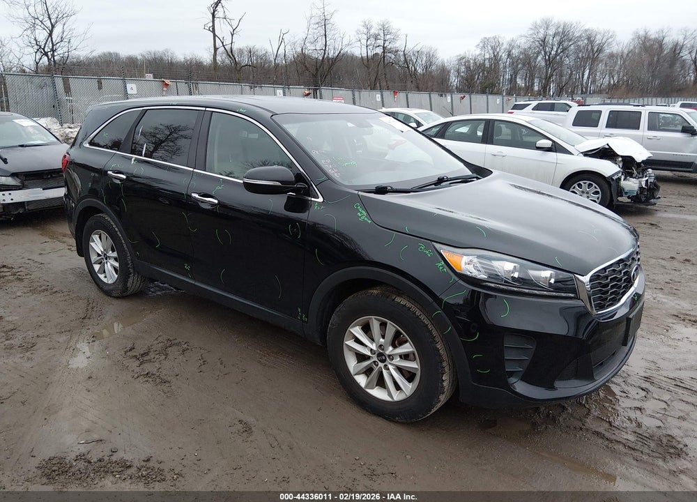 2019 KIA SORENTO 2.4L LX VIN: 5XYPG4A35KG576609