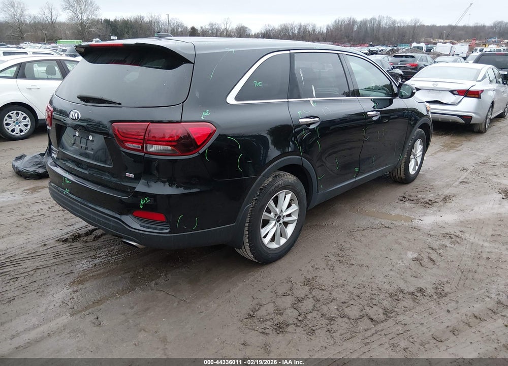 2019 KIA SORENTO 2.4L LX VIN: 5XYPG4A35KG576609