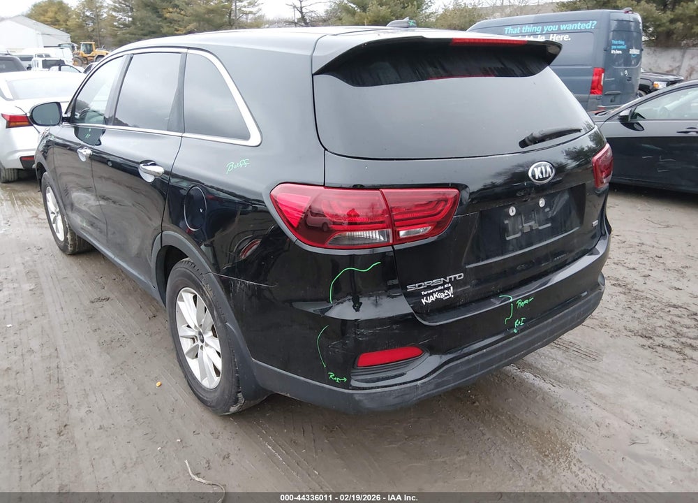 2019 KIA SORENTO 2.4L LX VIN: 5XYPG4A35KG576609