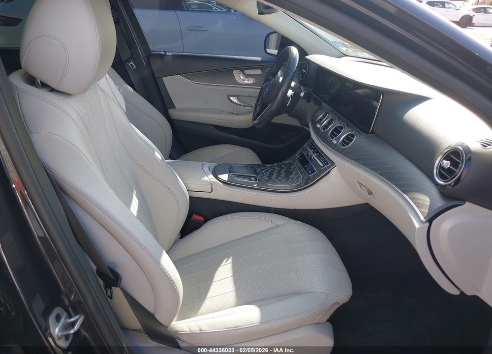 2021 MERCEDES-BENZ E 350 VIN: W1KZF8DB7MA946473