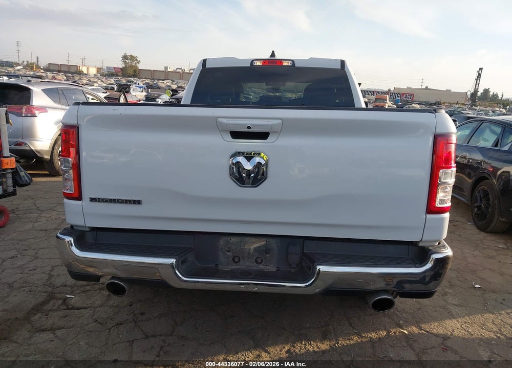 2022 RAM 1500 BIG HORN  4X2 6'4 BOX VIN: 1C6RREBTXNN272882