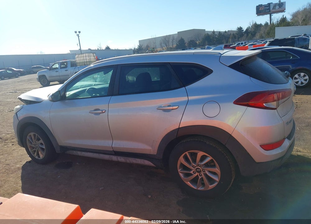 2018 HYUNDAI TUCSON SEL VIN: KM8J33A49JU617031