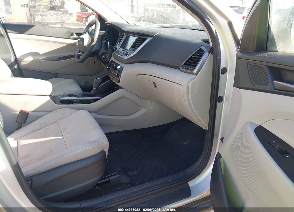 2018 HYUNDAI TUCSON SEL VIN: KM8J33A49JU617031