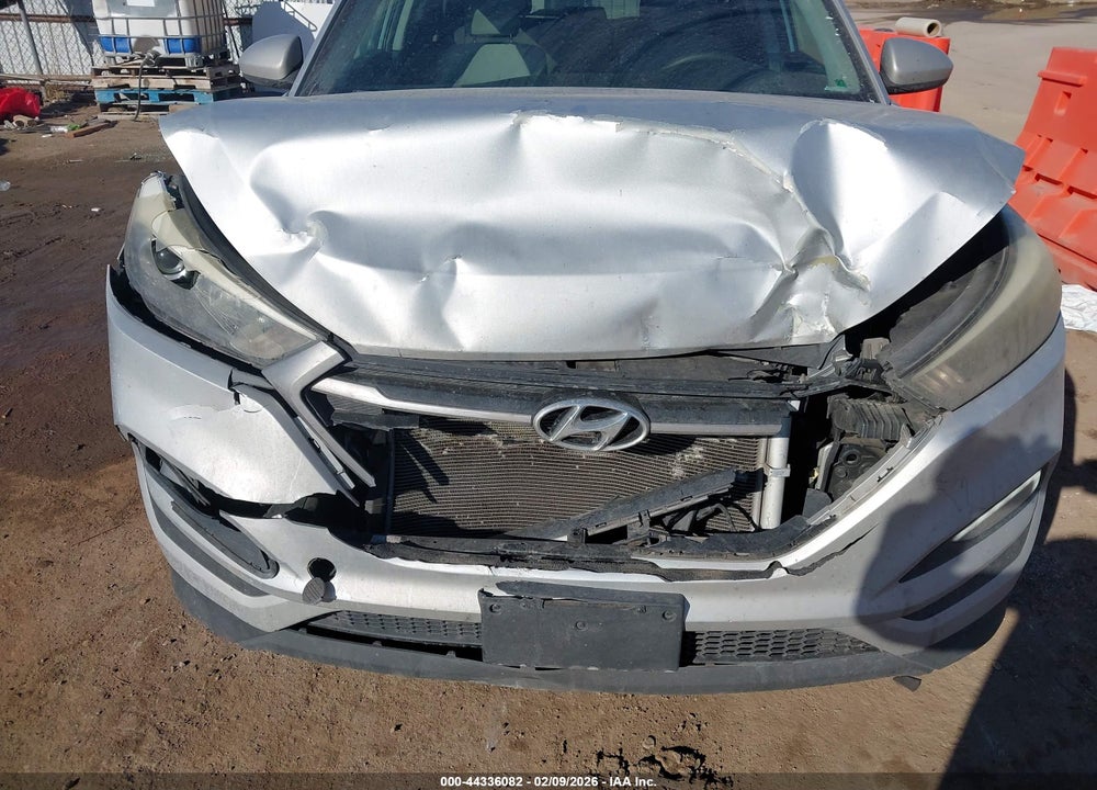 2018 HYUNDAI TUCSON SEL VIN: KM8J33A49JU617031