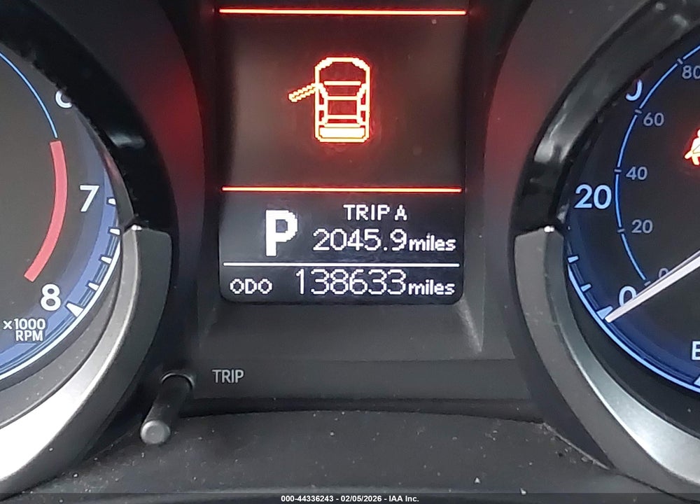2014 TOYOTA COROLLA S PLUS VIN: 5YFBURHE2EP025657