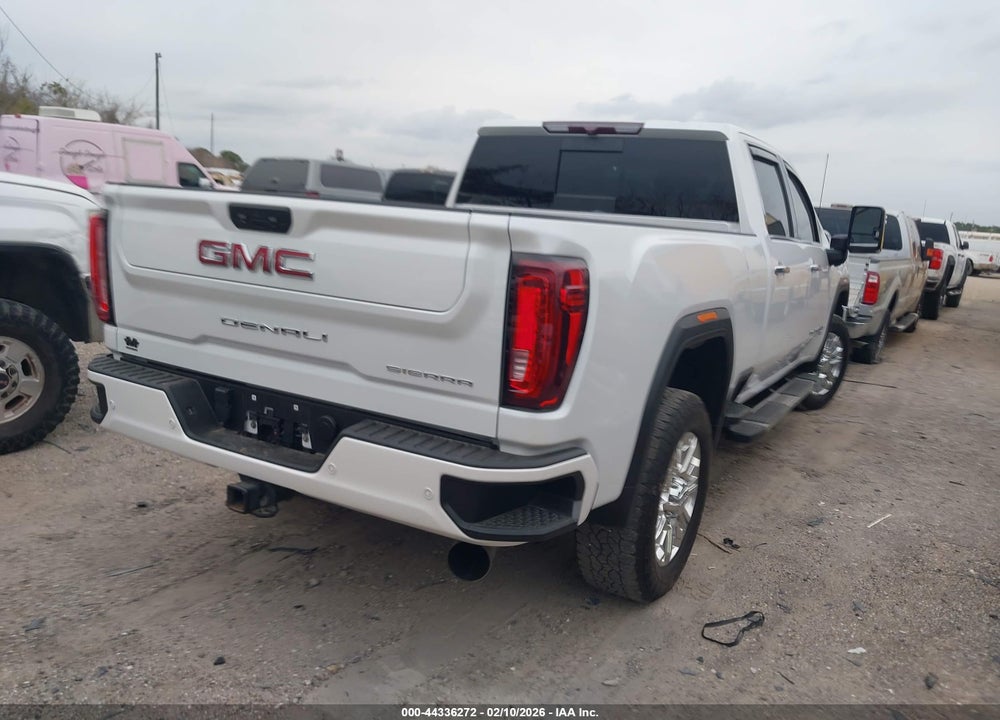 2022 GMC SIERRA 2500HD 4WD  STANDARD BED DENALI VIN: 1GT49REY3NF115769