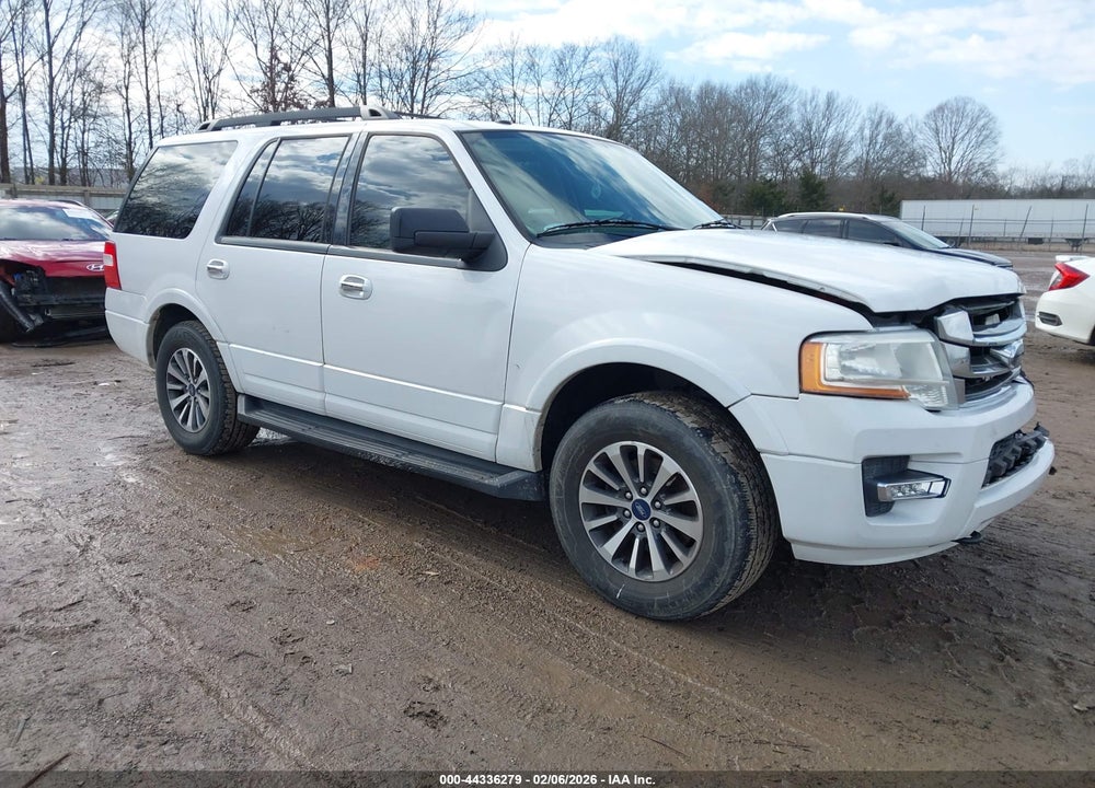 2015 FORD EXPEDITION XLT VIN: 1FMJU1JT0FEF30581