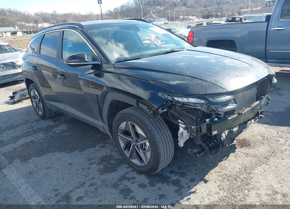 2026 HYUNDAI TUCSON SEL PREMIUM VIN: 5NMJCCDE1TH621027