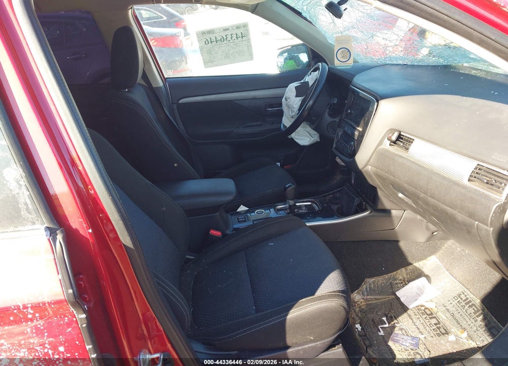 2017 MITSUBISHI OUTLANDER SE VIN: JA4AZ3A38HZ015335