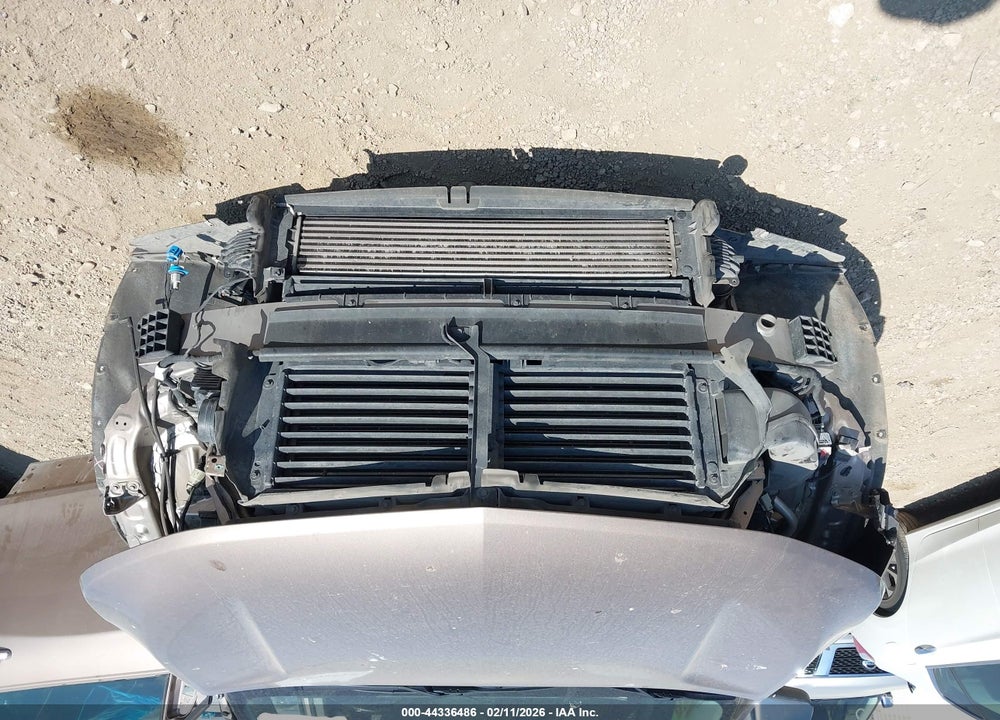 2019 CHEVROLET EQUINOX PREMIER VIN: 2GNAXNEV4K6189819