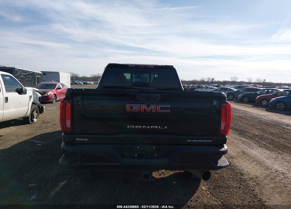 2021 GMC SIERRA 2500HD 4WD  STANDARD BED DENALI VIN: 1GT19REY2MF174085