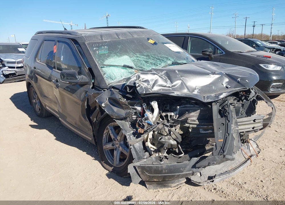 2018 FORD EXPLORER XLT VIN: 1FM5K7D88JGC05644