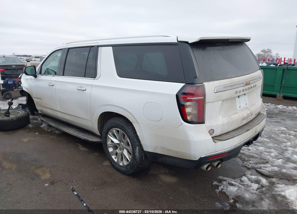 2022 CHEVROLET SUBURBAN 4WD PREMIER VIN: 1GNSKFKD2NR230851