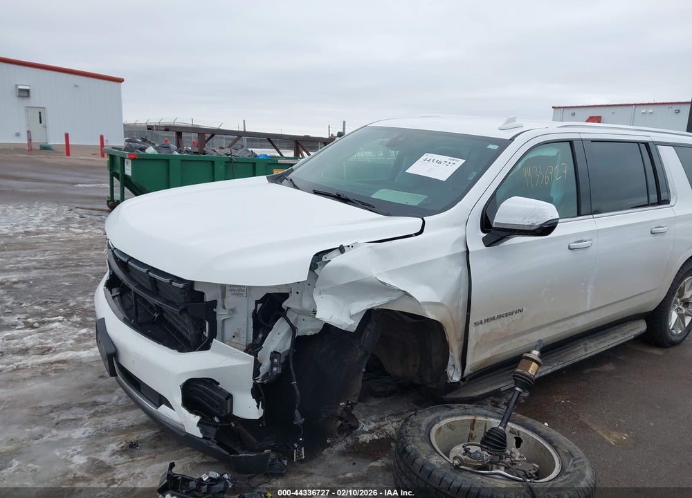 2022 CHEVROLET SUBURBAN 4WD PREMIER VIN: 1GNSKFKD2NR230851