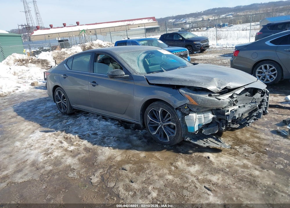 2023 NISSAN ALTIMA SR FWD VIN: 1N4BL4CV6PN425935