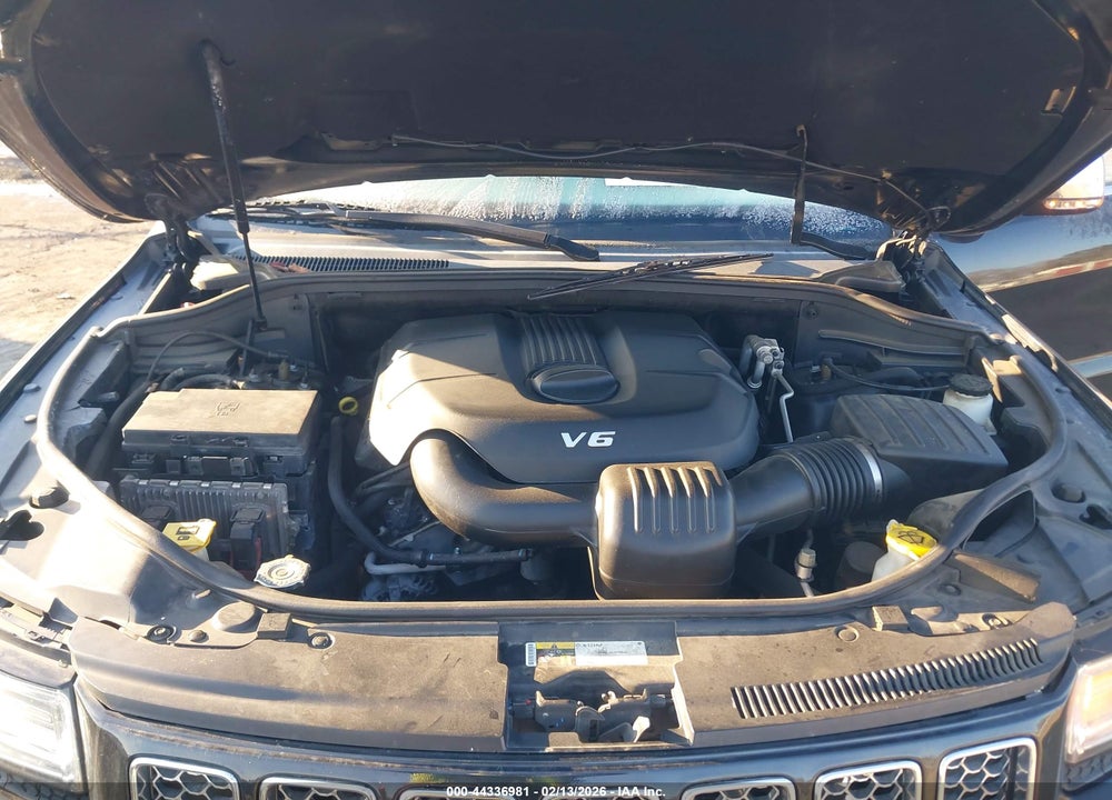 2015 JEEP GRAND CHEROKEE SUMMIT VIN: 1C4RJFJG7FC943304