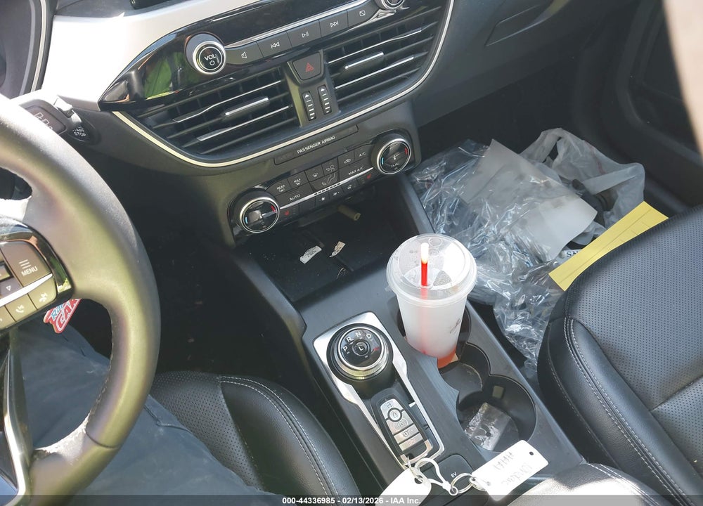 2022 FORD ESCAPE SEL PLUG-IN HYBRID VIN: 1FMCU0KZ4NUB95027