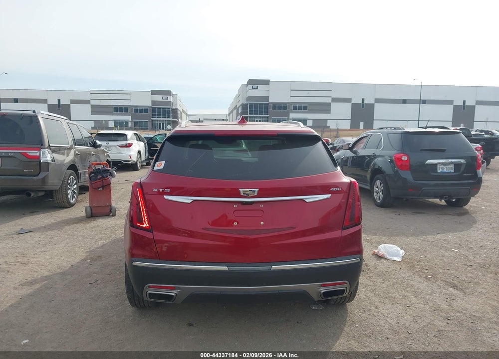 2021 CADILLAC XT5 FWD PREMIUM LUXURY VIN: 1GYKNCRS6MZ196246