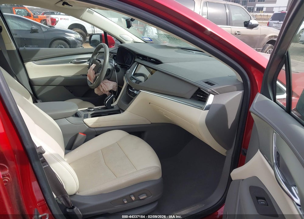 2021 CADILLAC XT5 FWD PREMIUM LUXURY VIN: 1GYKNCRS6MZ196246