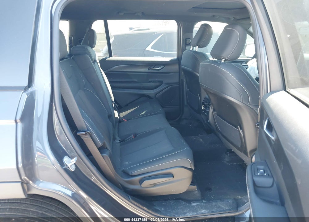 2025 JEEP GRAND CHEROKEE L LAREDO X 4X4 VIN: 1C4RJKAG1S8737434