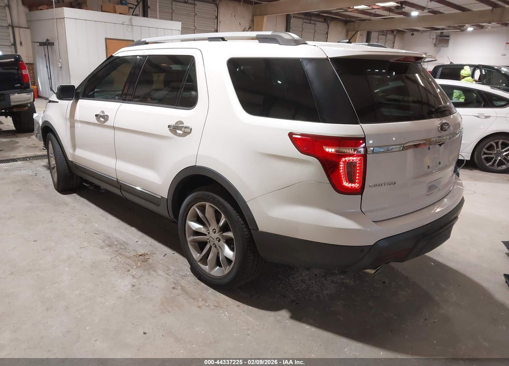 2015 FORD EXPLORER LIMITED VIN: 1FM5K8F85FGB08217