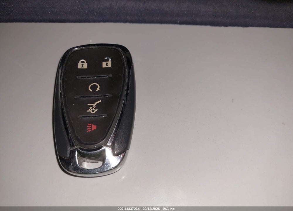 2020 CHEVROLET TRAVERSE FWD LT CLOTH VIN: 1GNERGKWXLJ316971