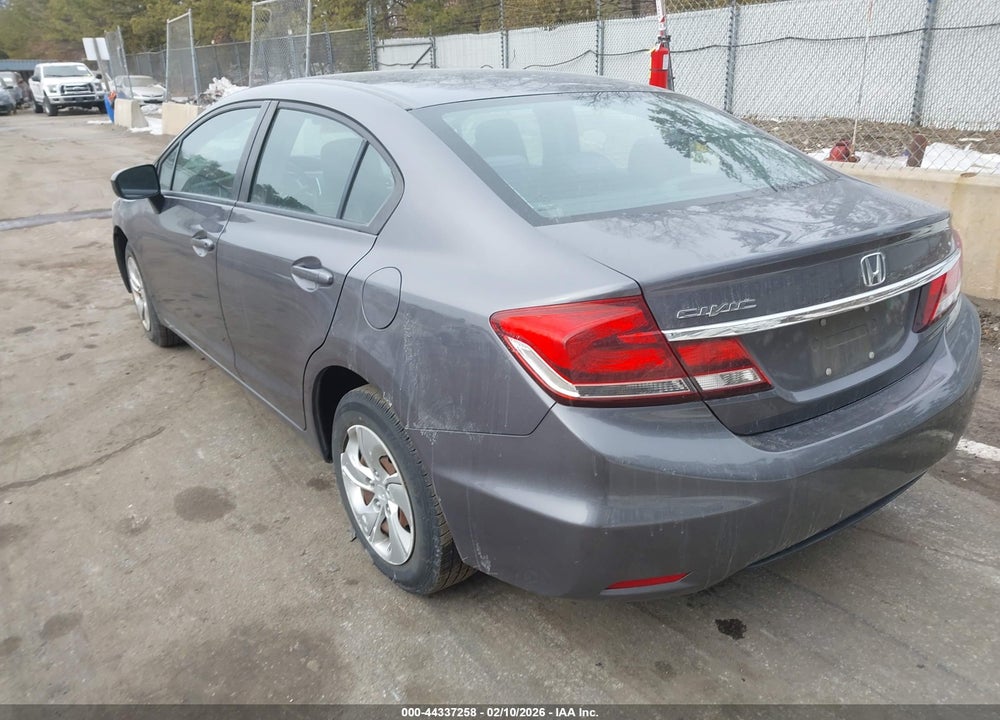 2015 HONDA CIVIC LX VIN: 19XFB2F57FE296976