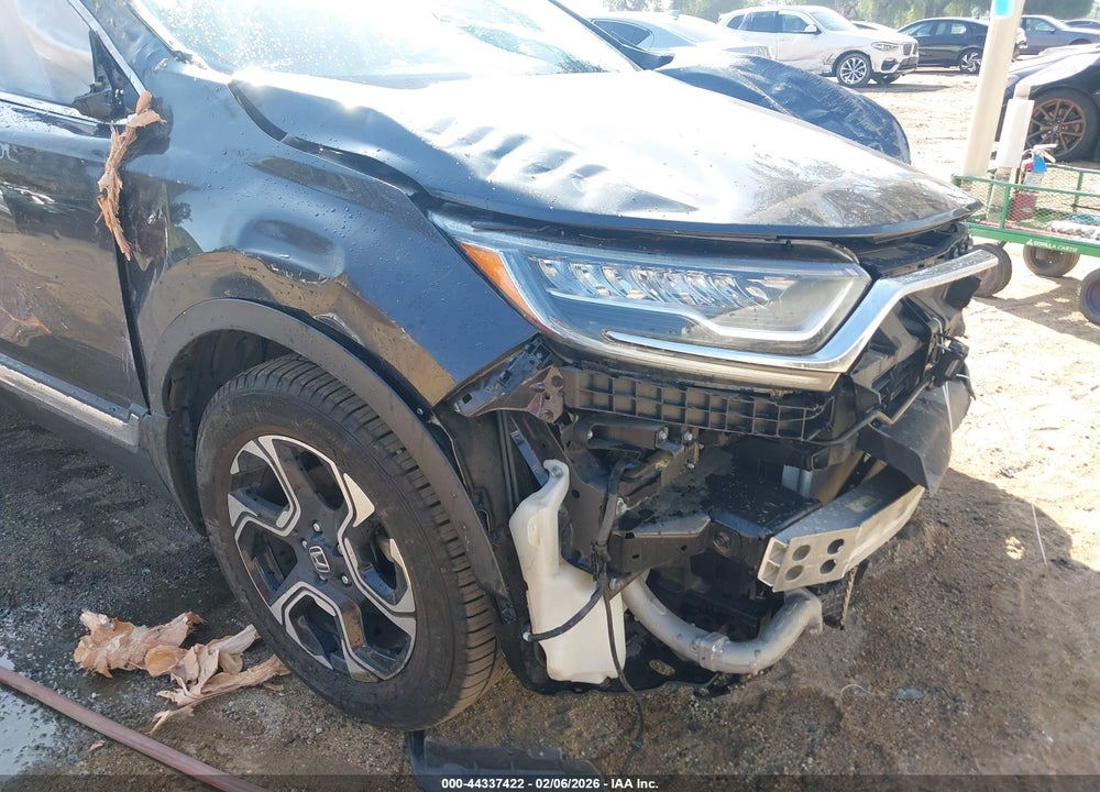 2019 HONDA CR-V TOURING VIN: 7FARW2H90KE031598