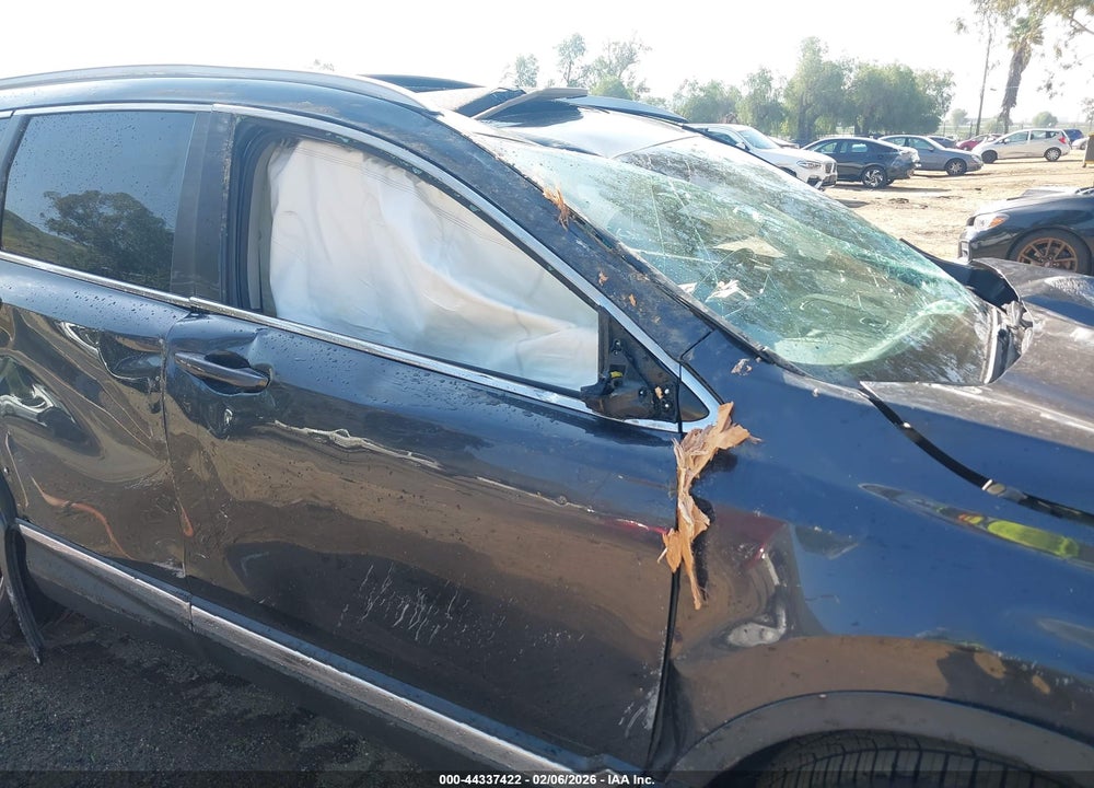 2019 HONDA CR-V TOURING VIN: 7FARW2H90KE031598