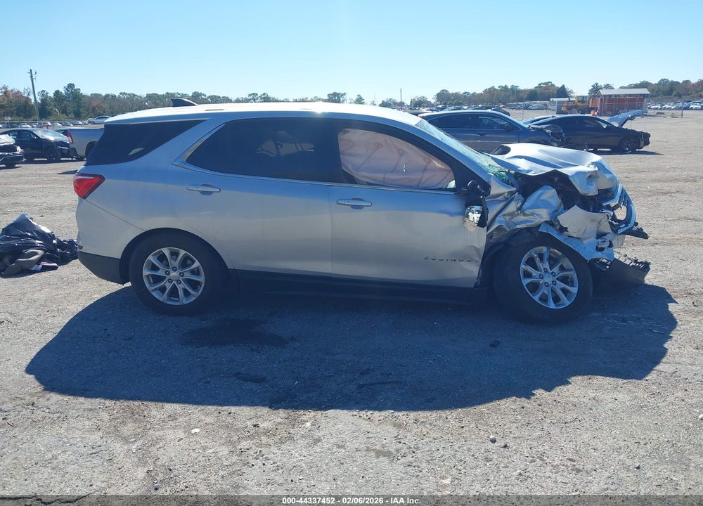 2019 CHEVROLET EQUINOX LT VIN: 2GNAXKEV4K6199605