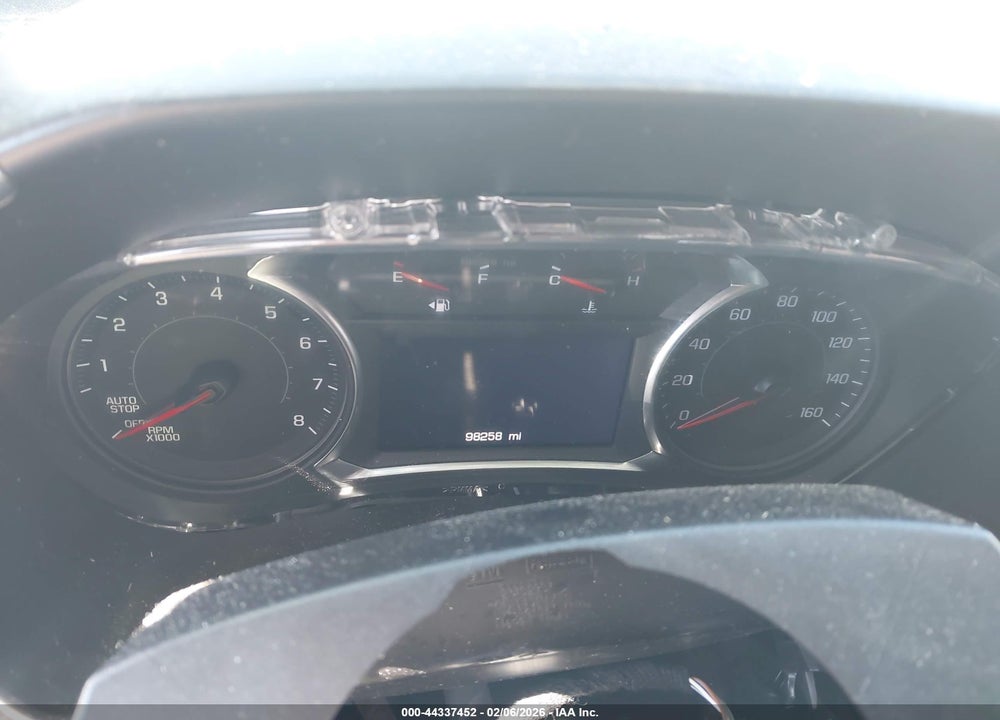2019 CHEVROLET EQUINOX LT VIN: 2GNAXKEV4K6199605