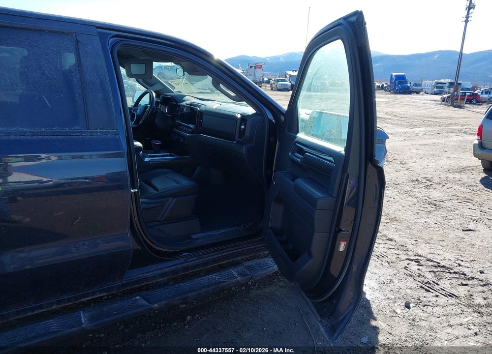 2022 CHEVROLET SILVERADO 1500 4WD  SHORT BED RST VIN: 1GCUDEET4NZ584654