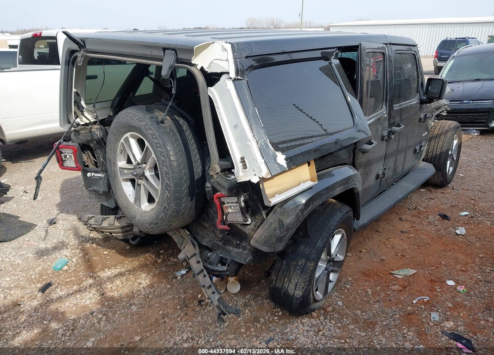 2020 JEEP WRANGLER UNLIMITED SAHARA 4X4 VIN: 1C4HJXEG2LW331923