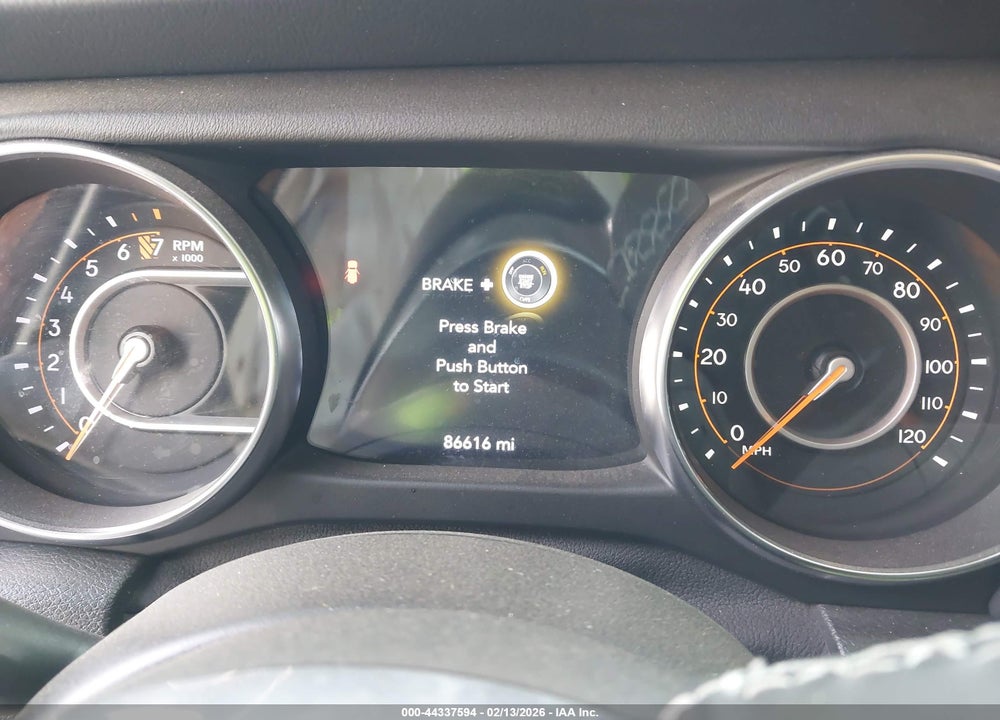 2020 JEEP WRANGLER UNLIMITED SAHARA 4X4 VIN: 1C4HJXEG2LW331923