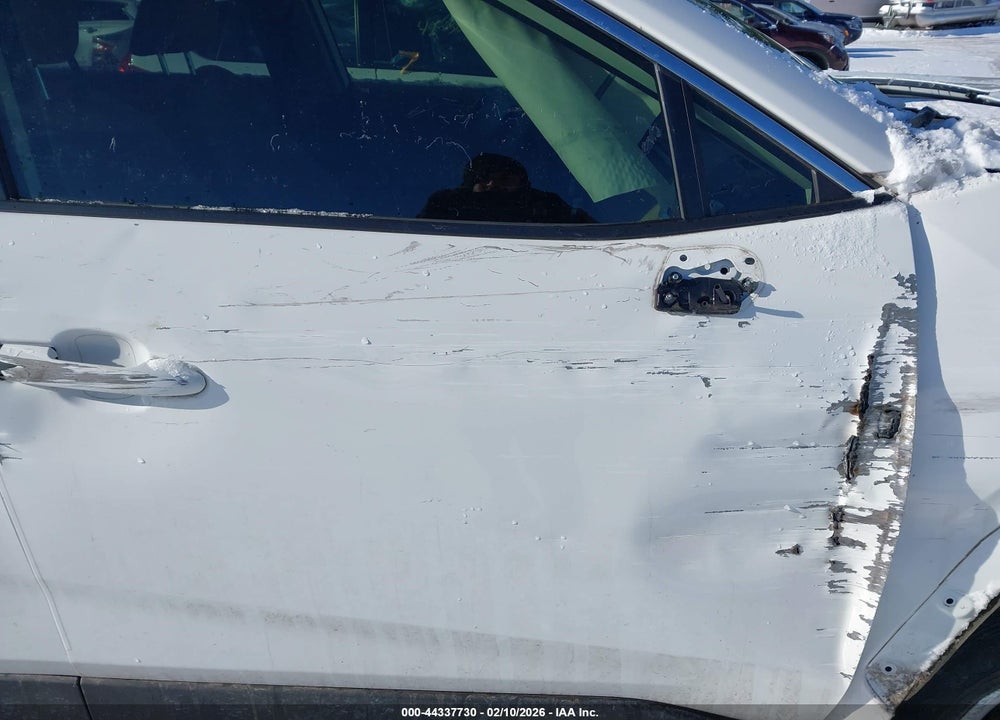 2022 TOYOTA RAV4 HYBRID LE VIN: JTMLWRFV9ND156914