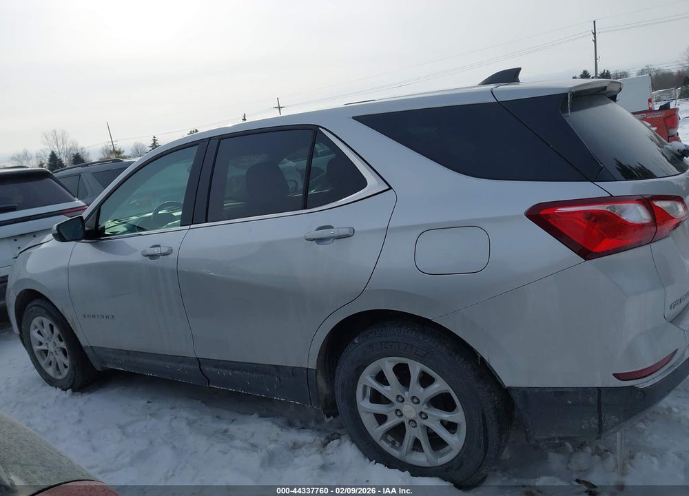 2019 CHEVROLET EQUINOX LT VIN: 3GNAXJEV8KS637425
