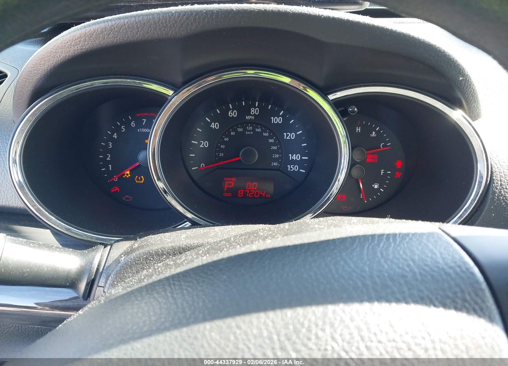 2013 KIA SORENTO LX VIN: 5XYKT3A1XDG415769
