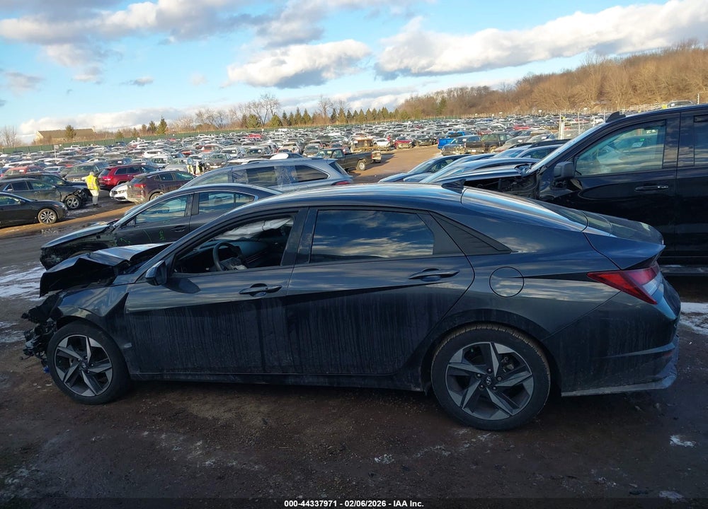 2023 HYUNDAI ELANTRA SEL VIN: 5NPLS4AG6PH107013